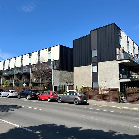 1 Bedroom City Base With Free Car Park Christchurch Exterior foto